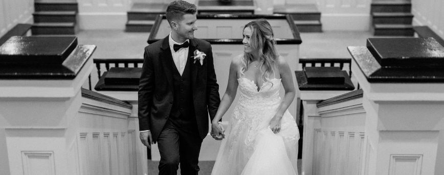 Photo of bride and groom in Courtroom